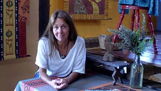 Claudia Mattos
