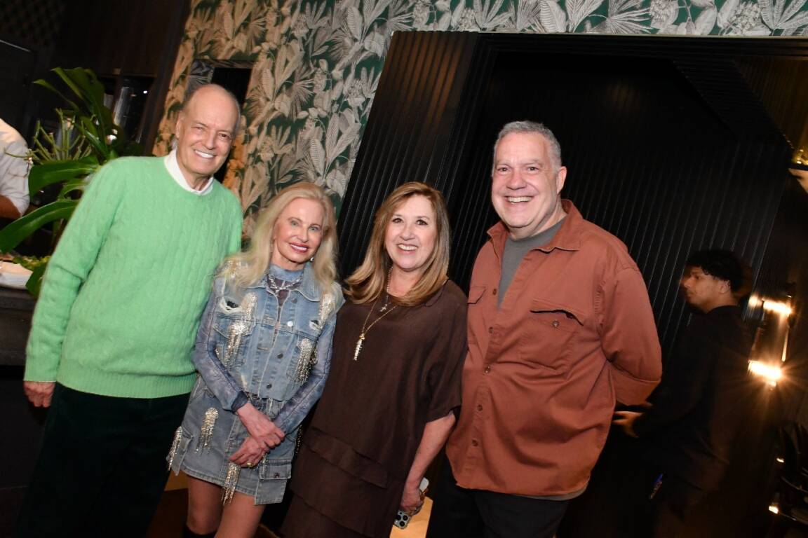 Caio Alcântara Machado, Brunetti Fracarolli, Carmen e Bruno Alvim. Foto: Gilberto Freitas